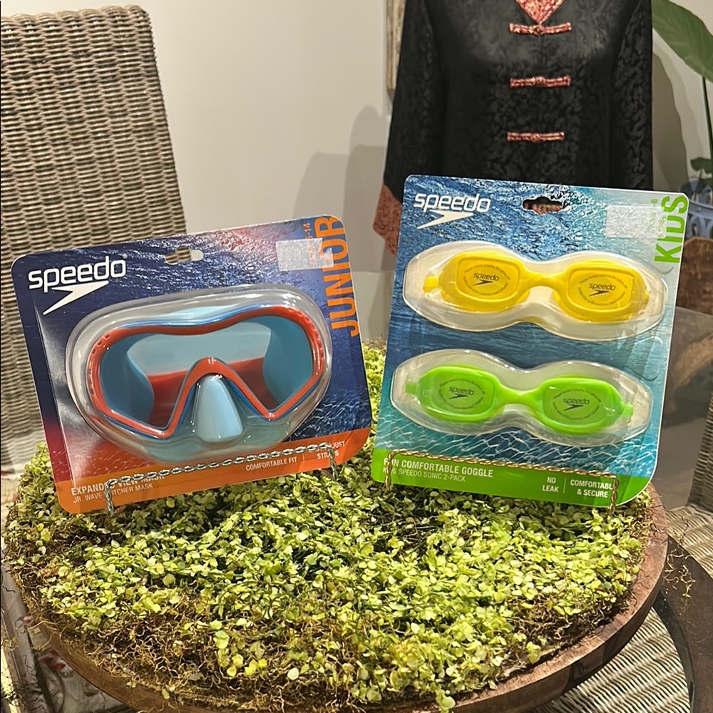 Speedo Junior Expanded View Mask & Kids Speedo Sonic Swim Goggles